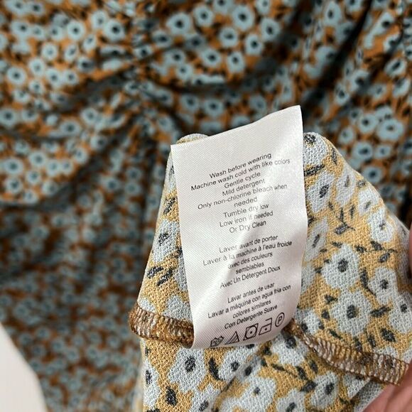 Jessica Simpson maternity floral blouse large - Picture 7 of 7